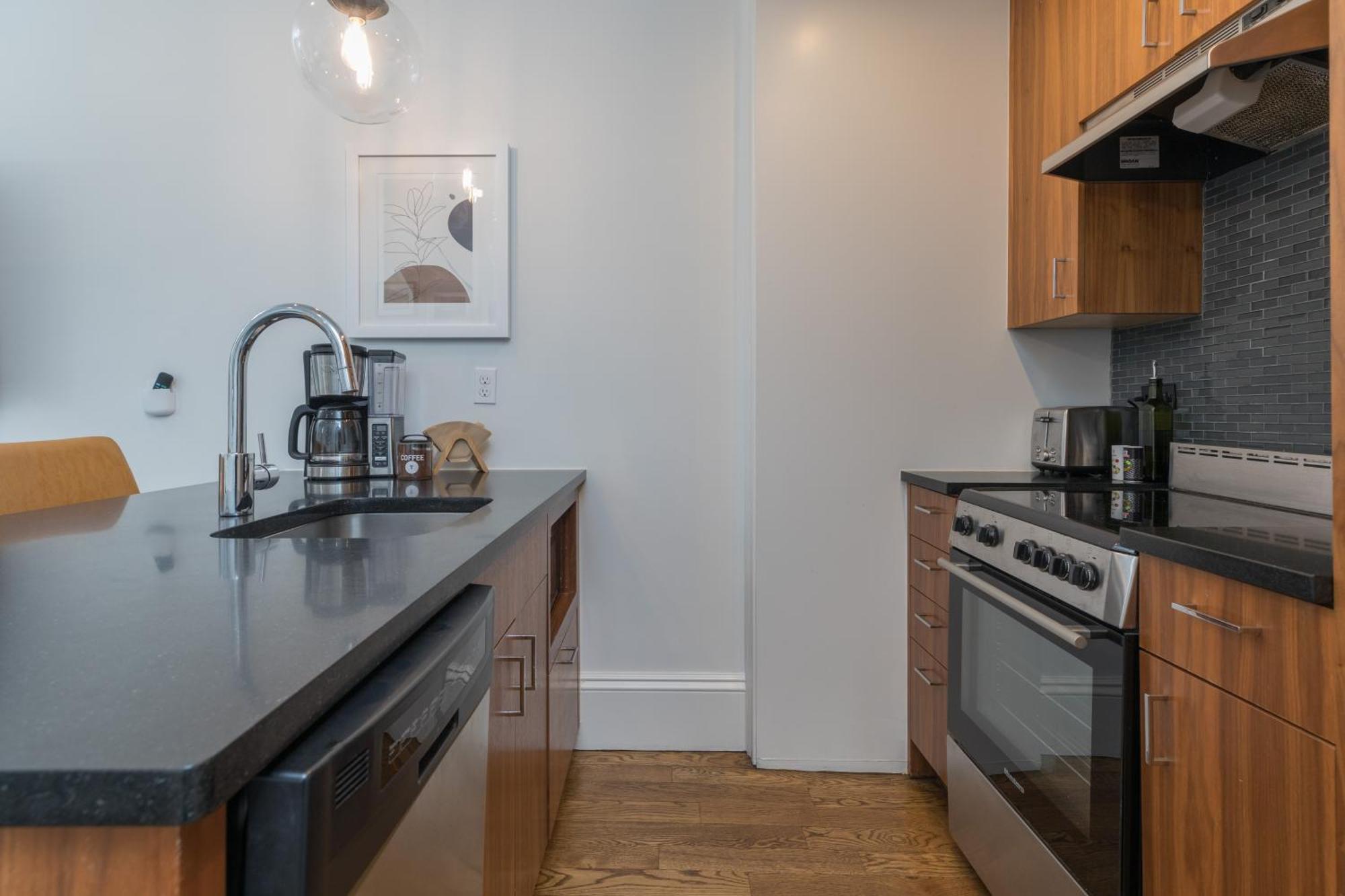 304 Newbury Street By Thatch บอสตัน ภายนอก รูปภาพ